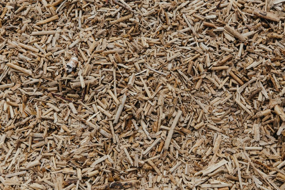 Close view of coarse wood mulch